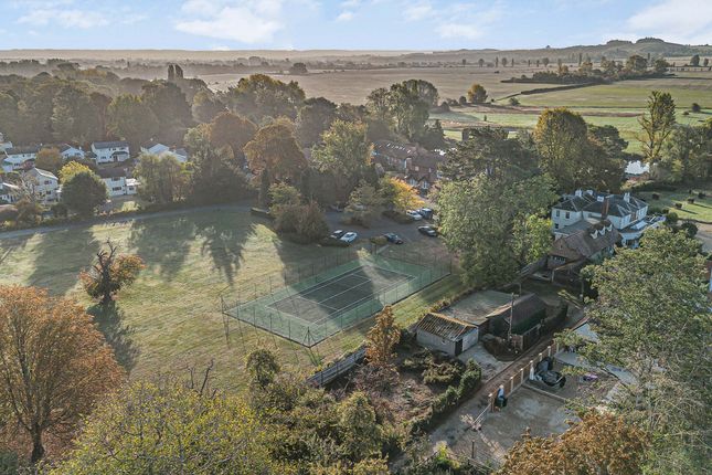 Land to the East of Orchard Stables, Burcot photo 3