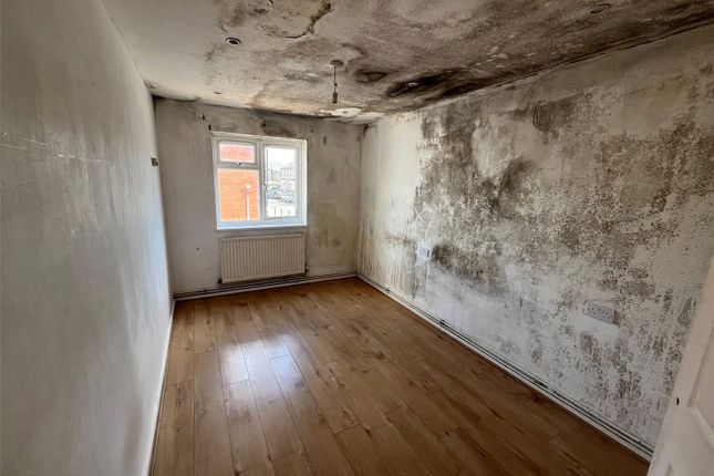 Flat 36, Desborough Court,, Albert Road, London photo 5