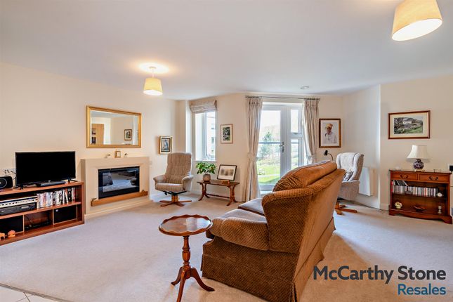 21 Chesterton Court, Railway Road, Ilkley photo 4