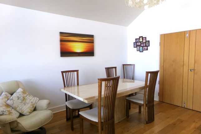 4, St Anne's Apartment's, Swansea photo 4