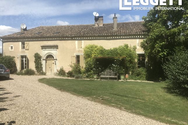 Villa for sale in Saint-Eutrope-De-Born, Lot-Et-Garonne, Nouvelle-Aquitaine