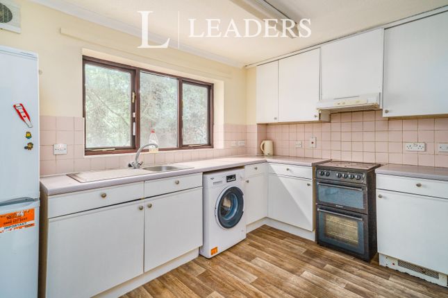 14, Marigold Place, Harlow photo 3