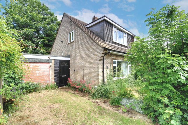 Thumbnail Property for sale in Beech Drive, St. Ives, Huntingdon
