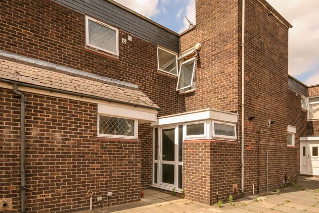 3-bed house on 3, Delta Grove, Middlesex, £385,000