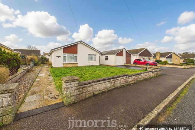3 Maes-y-Coed, Cardigan photo 2