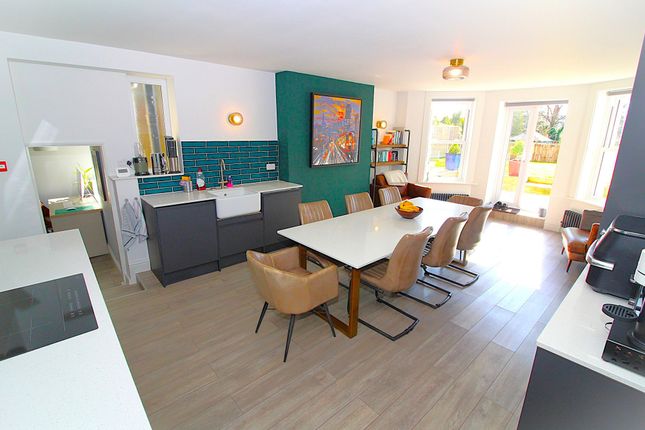 10a Queens Road, Tunbridge Wells photo 2