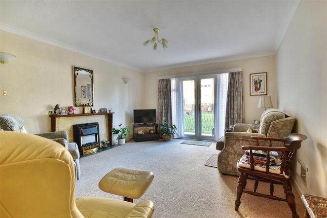 Flat for sale in Birkdale, Bexhill-On-Sea