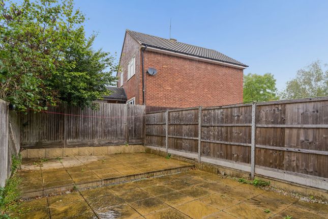 3 Old Chapel Mews High Street, Hitchin photo 4