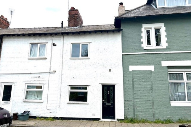 2-bed house on 136, Chester, £1,100/mo