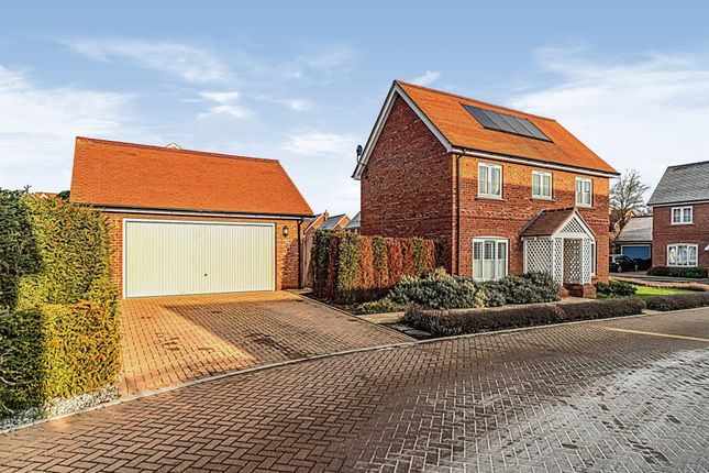 Thumbnail Detached house for sale in Walnut Tree Way, Meppershall, Shefford