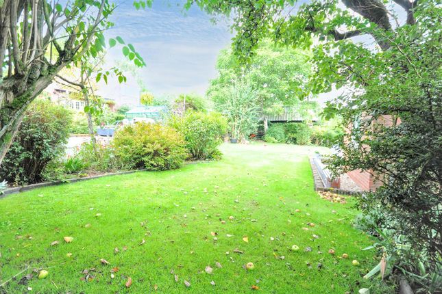 Chase Cottage, Chase Lane, Stoke-On-Trent photo 3