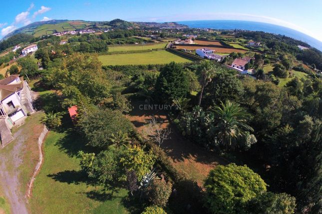 Farmhouse for sale in Street Name Upon Request, Lagoa (Açores), Pt