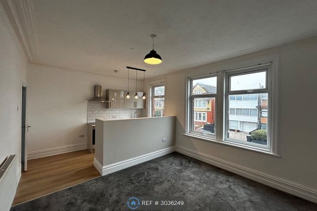 Reads Avenue Flat B, Blackpool photo 2