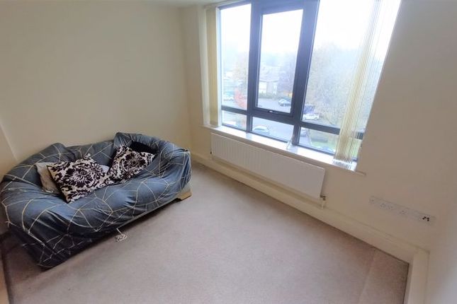 Flat for sale in The Cedars, Cruddas Park, Newcastle Upon Tyne