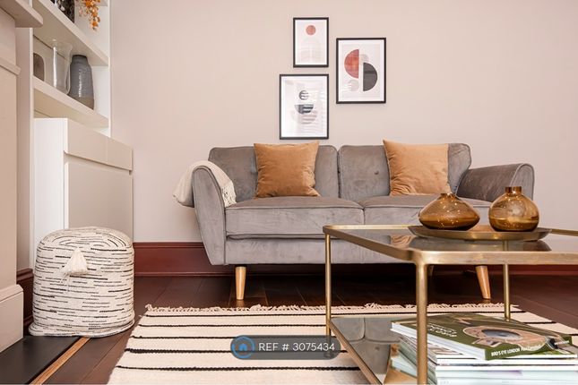 Flat, Biddulph Mansions Elgin Avenue, London photo 4