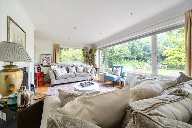 Long Acre,, White Hill, Buckinghamshire photo 2