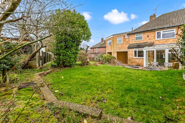 6, Breedon Avenue, Wigston photo 4
