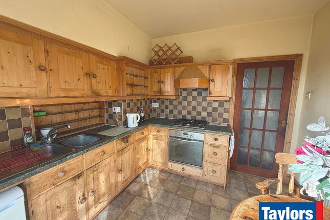 46, Monument Avenue, Stourbridge photo 3