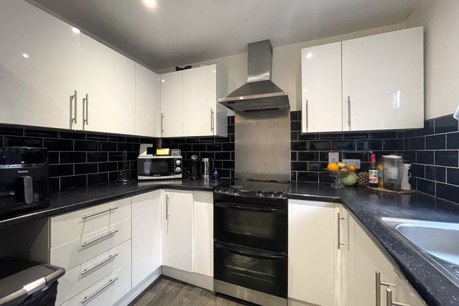 42 Ivyfield Road, Birmingham photo 5