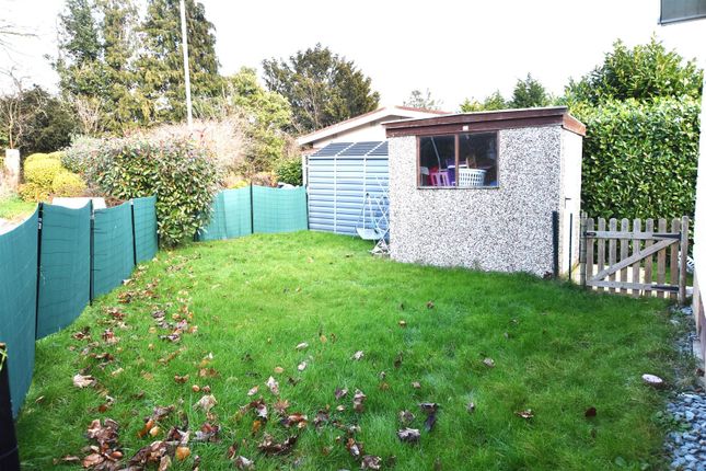 Mobile/park home for sale in Wheatfield Park, Callow End, Worcester