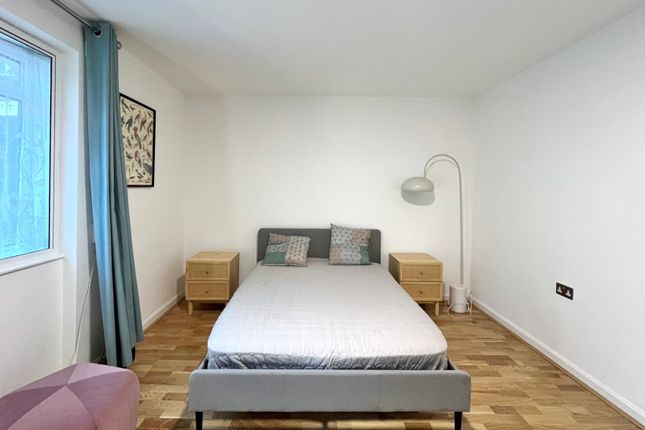 Polygon Road, London photo 2