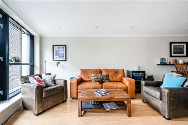 Apartment 4, 96, Kingsland Road, Hoxton photo 3