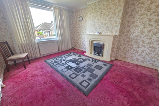 7, Martins Road, Warwickshire photo 2