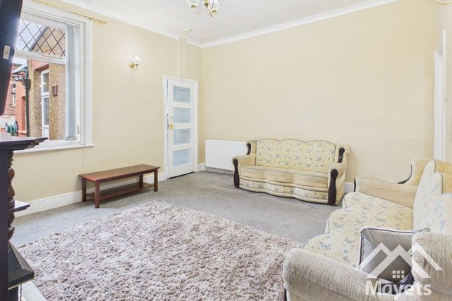 73 Leamington Road, Blackburn photo 4