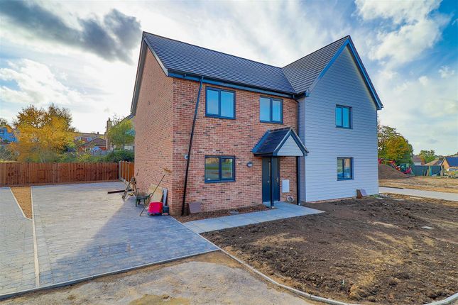 Thumbnail Semi-detached house for sale in The Green, Hadleigh, Ipswich