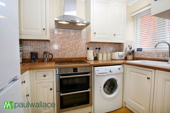 11, Rochford Close, Broxbourne photo 3