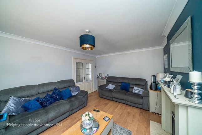 1, Bonney Drive, Rugeley photo 4