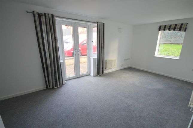 125-127 Bell Hill Road, Bristol photo 2
