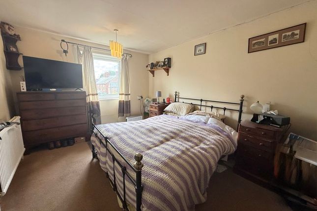 41a, High Street, Wing photo 4