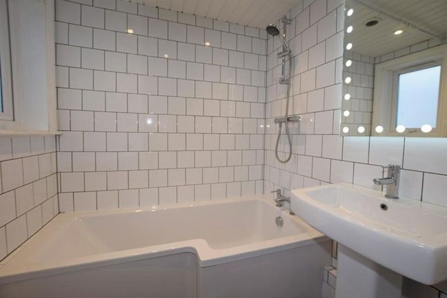 13 Ockley Road, Bognor Regis photo 5