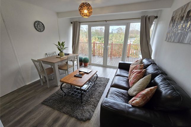 Chalet 16,, Glan Gwna Holiday Park, Caernarfon photo 4