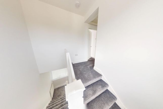 46, York Road, Peterlee photo 4