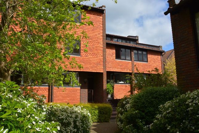 Thumbnail Terraced house for sale in Mallard Place, Twickenham