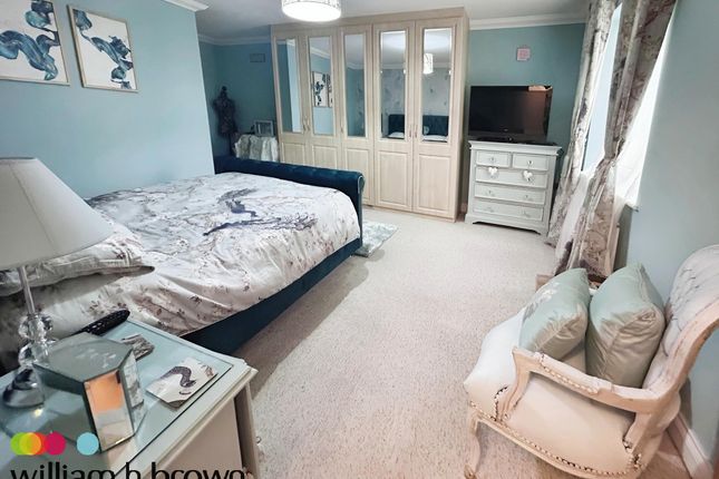 89, Henry Laver Court, Colchester photo 4