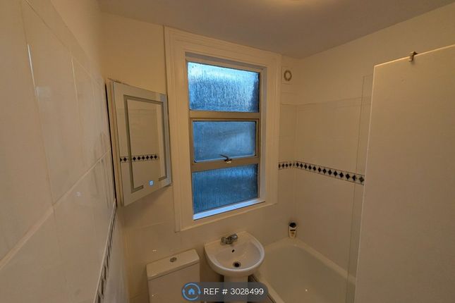 B Mortimer Road, London photo 5