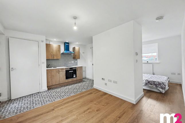 56, Ariel Reach, Newport photo 5