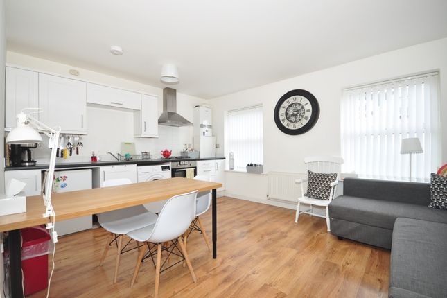 Thumbnail Flat to rent in St. Andrews Road, Southsea