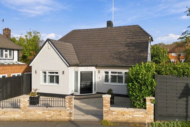 3-bed detached on 105 Friars Avenue, Brentwood, £975,000