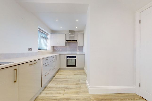 Priestlands Grove, Hexham photo 4