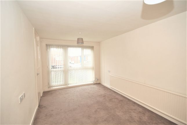 Thumbnail Flat to rent in Bleasdale Street East, Preston