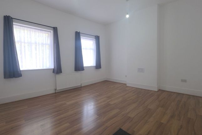 71a Plashet Road, London photo 4