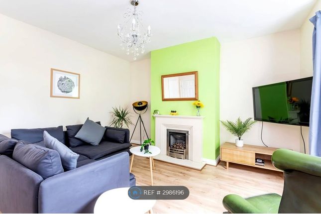 Swinerton Avenue, York photo 2