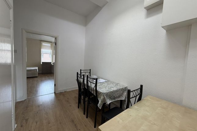 16D, Parson Street, London photo 3