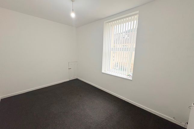 20 Commercial Street, Port Talbot photo 3