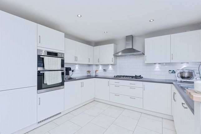 144, Forest House Lane, Leicester photo 2