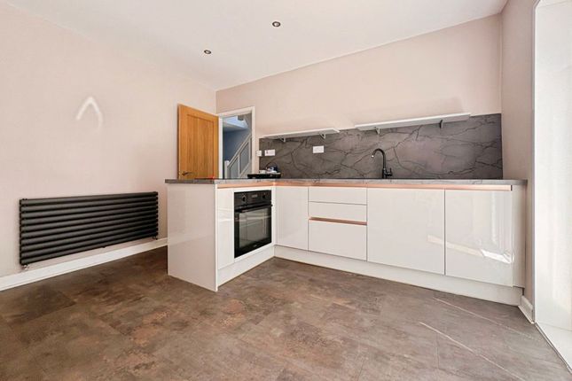13, Heol Cwmmawr, Port Talbot photo 2